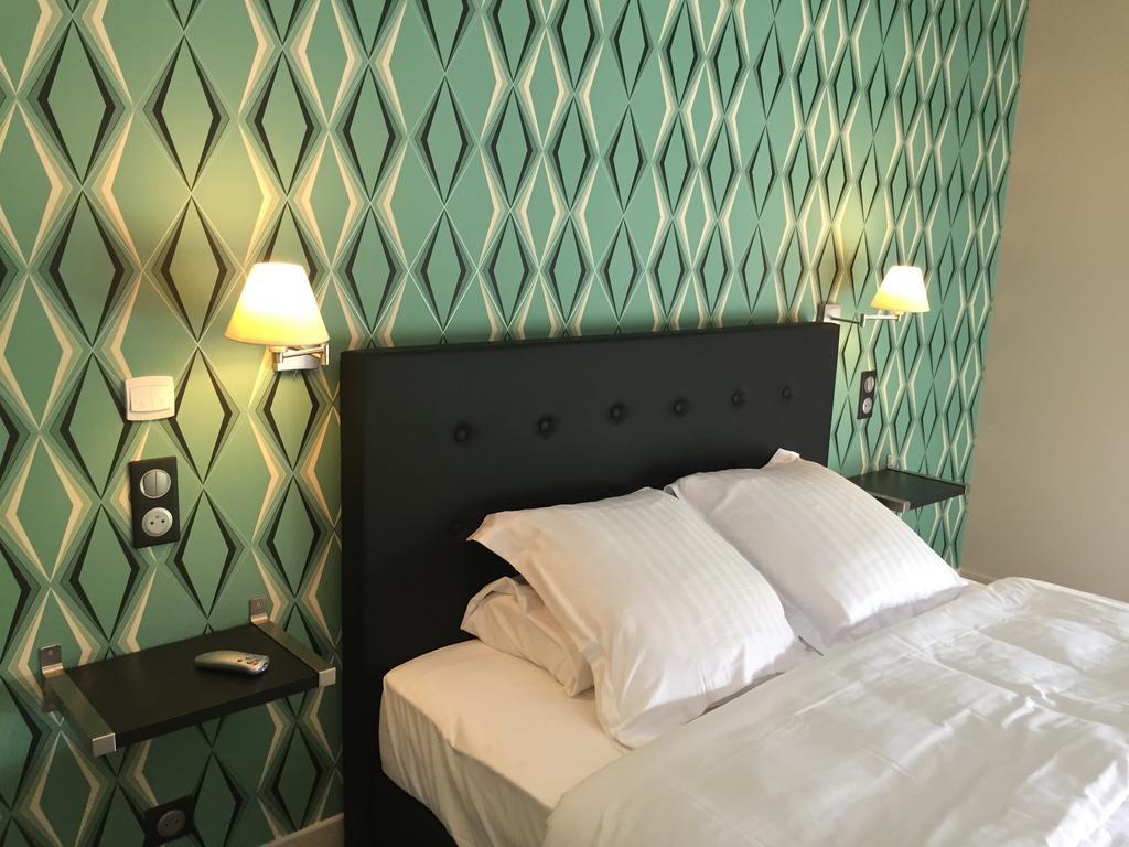 Dans Les Vignes Otel Chamery Oda fotoğraf